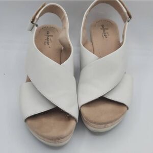 Clarks Comfortable Maritsa Lara Wedge Sandal Women's Size 10 White
